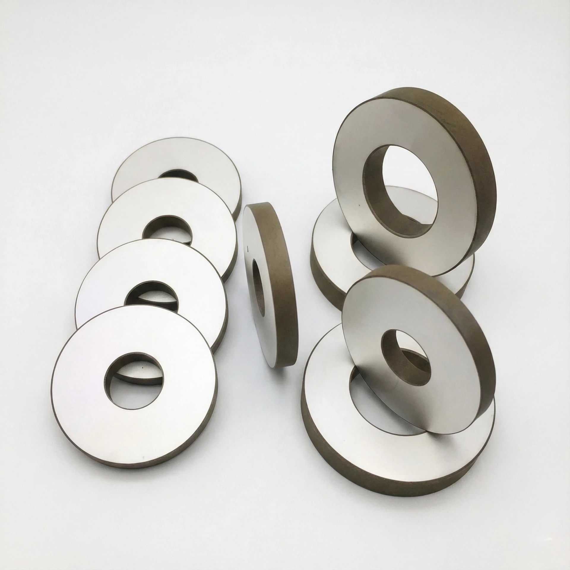 超音波洗浄溶接医療用画像アプリケーション用の高周波圧電リングトランスデューサ | Yujie Technology