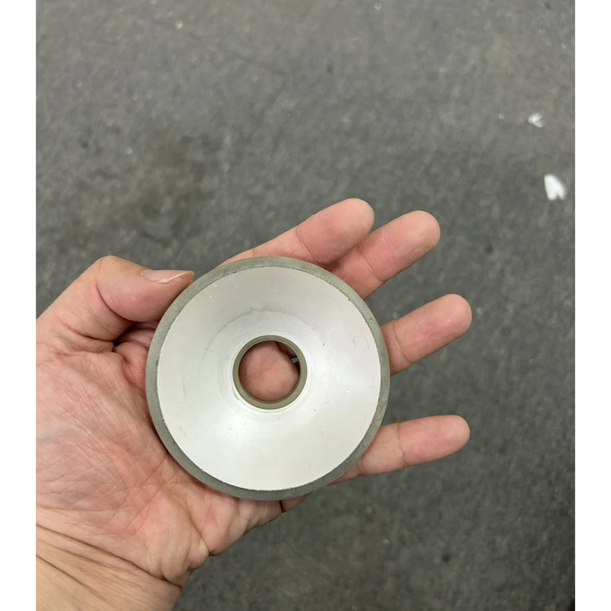 公差と検査計画の確認に使う深曲率の環状開口付き球面キャップ圧電セラミックス