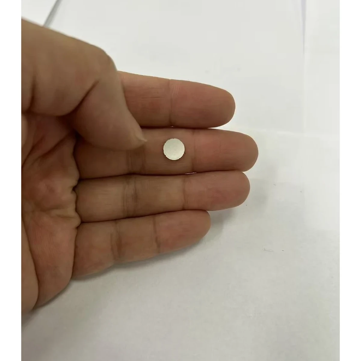 集束設計の調達と評価計画を示す微小圧電セラミック